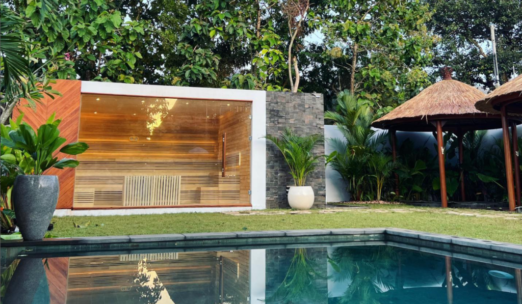The garden sauna at Santai Spa