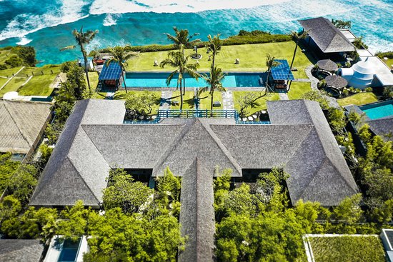 A stunning setting above the cliffs at The Istana